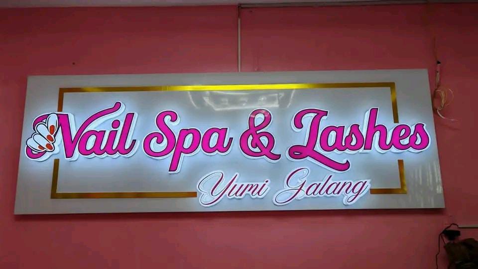 Salon & Spa Signage